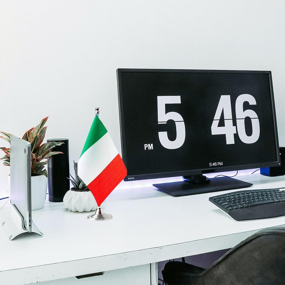 Italy Flag Italian Flags, Small Mini Italian Desk Flag, Used for Table Office Classroom Home Patriotic Events Decorations
