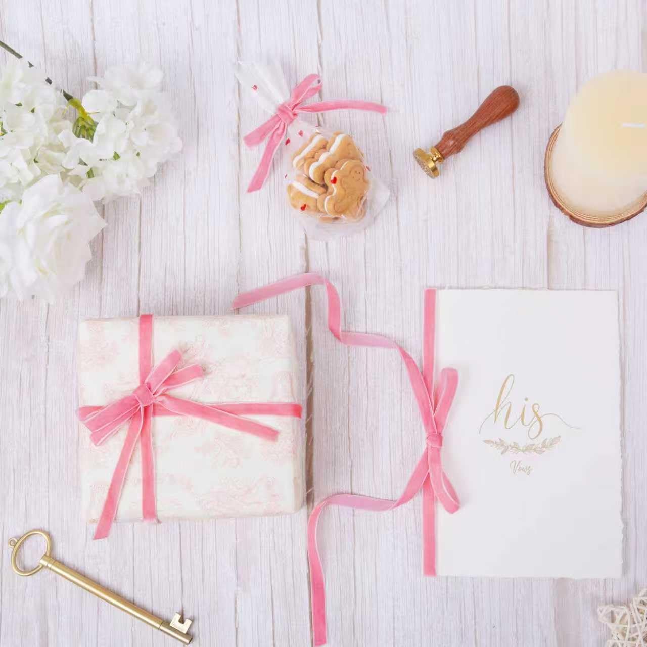 Vintage Peach Pink Velvet Ribbon Christmas Ribbon for Gift Wrapping Crafts Christmas Tree Ornaments Garland Decorations, 3/8 Inch X 25Yd