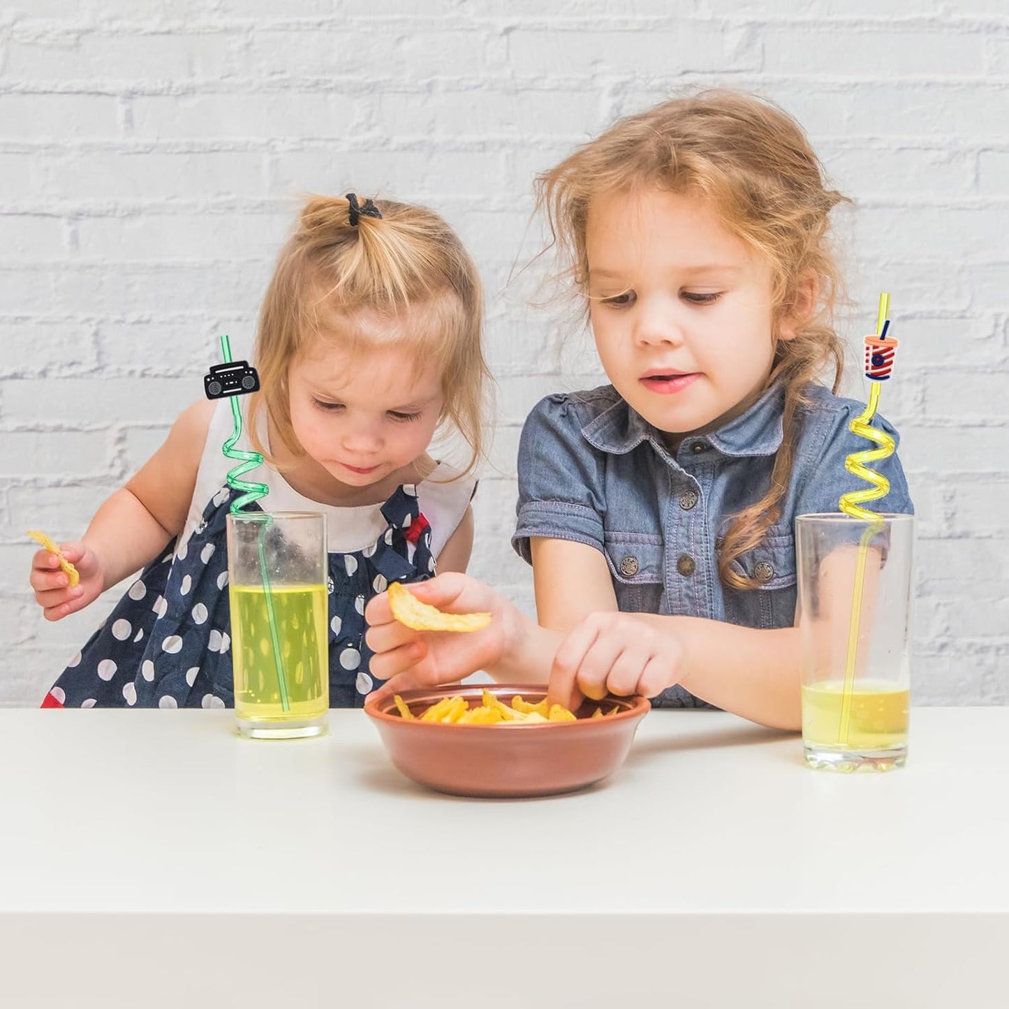 24 Pcs Movie Night Party Plastic Straws Movie Theme Party Supplies Projectors Cinema Ticket Popcorn Drinking Straws for Kids Teens Adults Birthday Party Favors Decorations