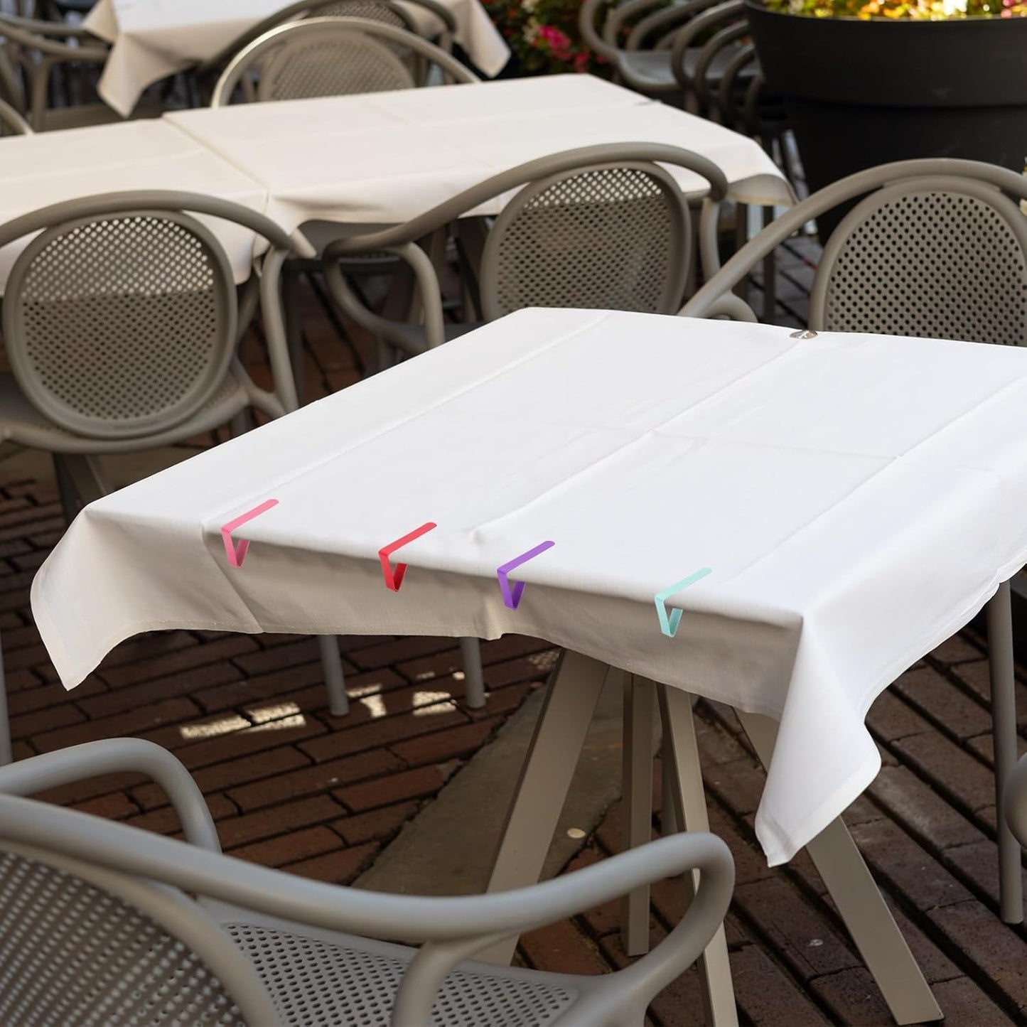 uxcell 8 Pack Tablecloth Clips, Stainless Steel Table Cloth Cover Clamps, 2.56" x 2.68" Windproof Holder Clips for Home Party Picnic Wedding Camping Dining Tables, White