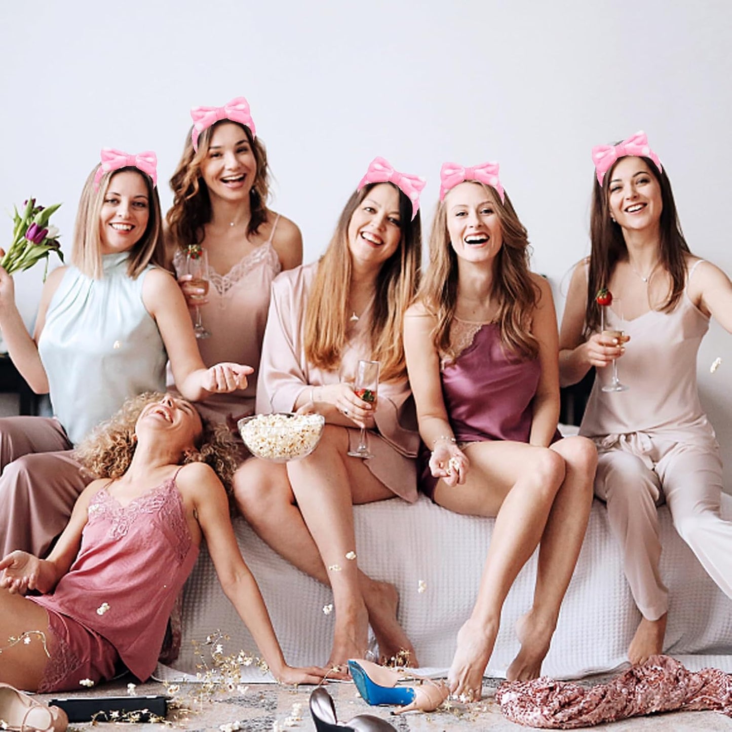 Semato 8 Pcs Pink Spa Headband with Dot Bachelorette Party Favor Set Skincare Headband for Women Gifts Party Supplies (pink dot)