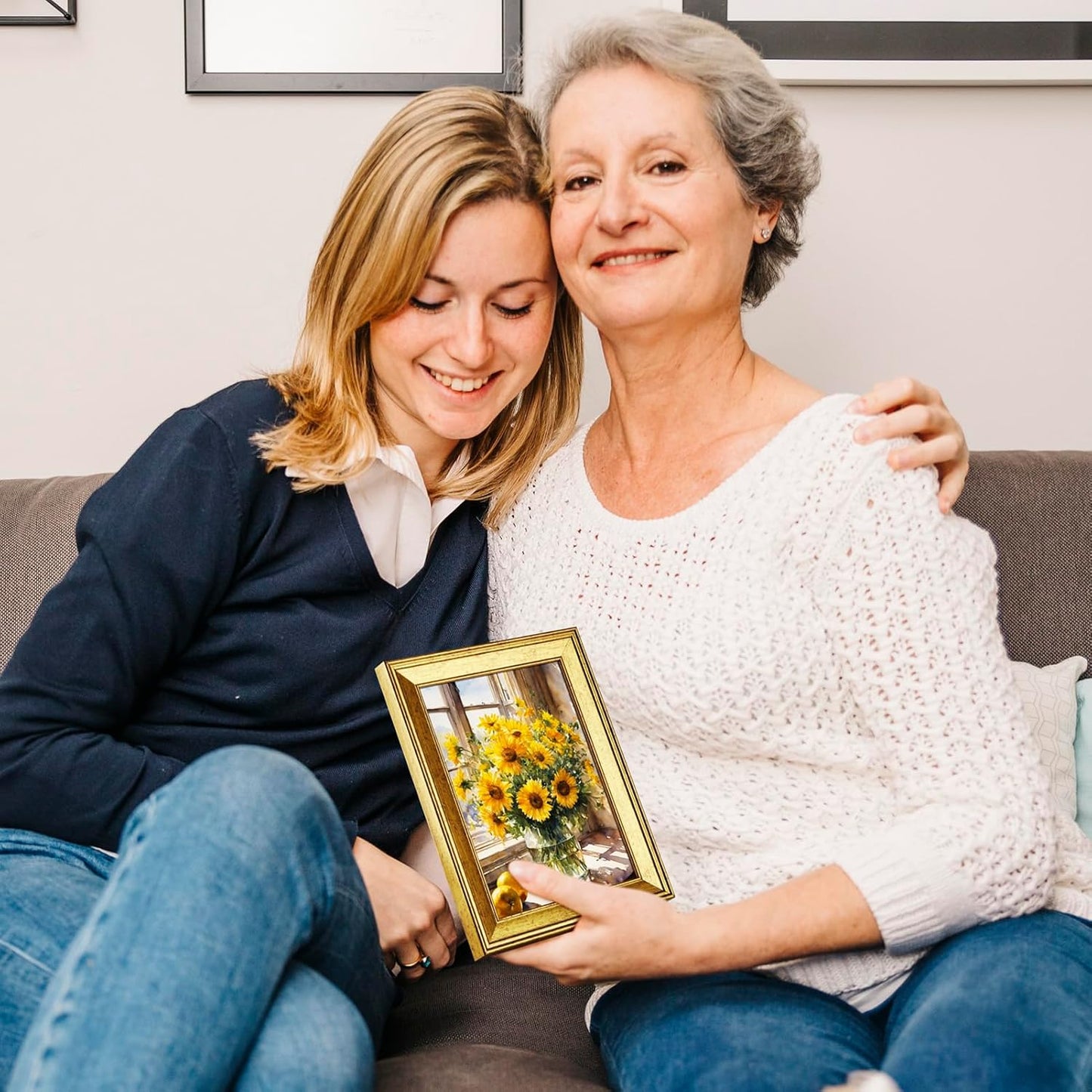 TWING 5x7 Gold Picture Frames Set of 6,Rustic Gold Frames Display Pictures 4x6 with Mat or 5x7 Without Mat,Tabletop Display and Wall Mounting Home Collage Photo Frame,Set for Wall Gallery