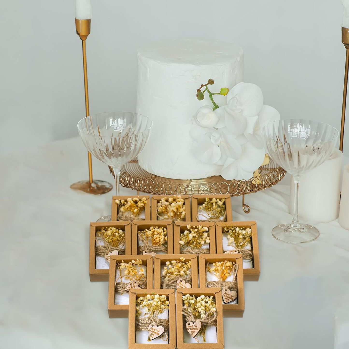 Demissle 30 Pcs Mini Scented Soap Wedding Party Favors Gifts Baby Shower Bridal Shower Handmade Natural Soap Favors for Guests in Bulk for Wedding Souvenirs Engagement Party(White)