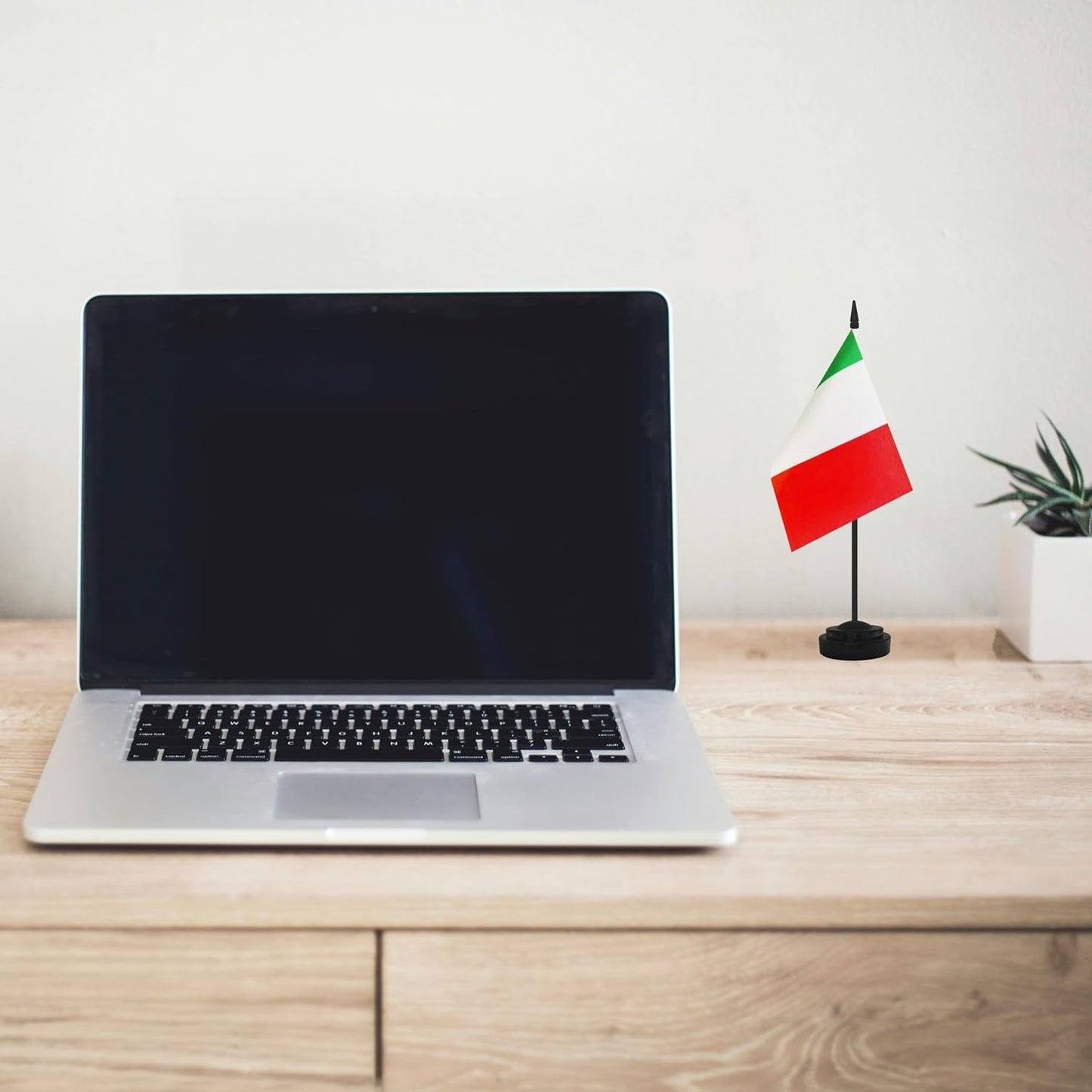 12 Pack Italy Desk Flags, Italian Desktop Flag, Small Miniature Office Flags with 12" Black Pole and Black Base, Offices, Classroom, Home, Festival Decoration (Italy)