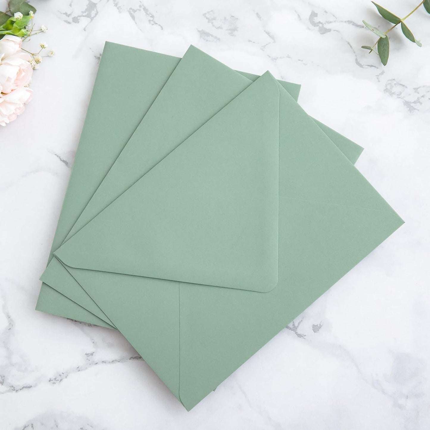PONATIA 50PCS A7 Euro Flap Envelope, 5.25 x 7.25'' Sage Green Flowers Liner Envelopes for Wedding Invitations, Photos, Postcards, Greeting Cards, Christmas Gift, Acrylic Mailing