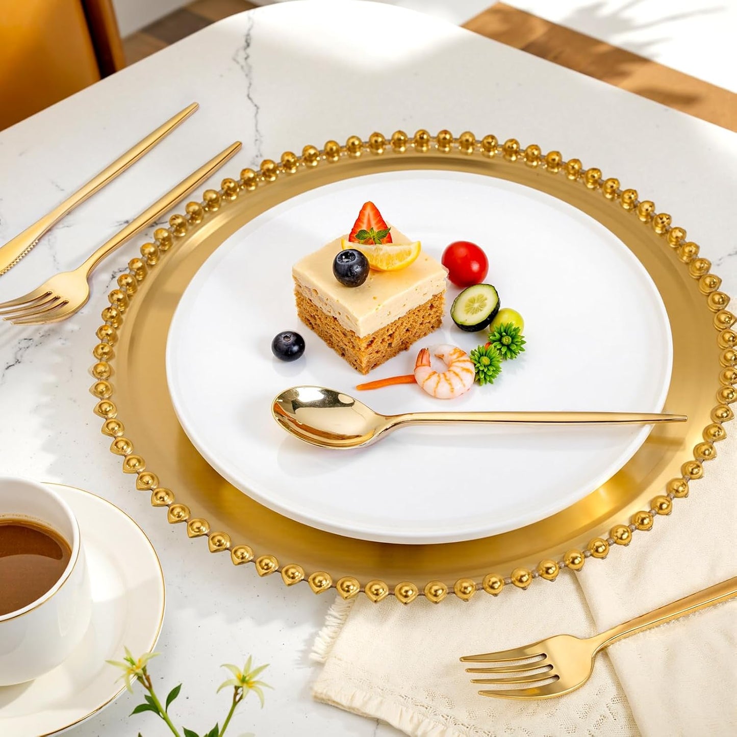 PULOTE 300PCS Gold Plastic Silverware Set Disposable - Heavy Duty Gold Utensils Set - Plastic Cutlery Disposable - Include 100 Knives, 100 Forks, 100 Spoons for Party & Wedding