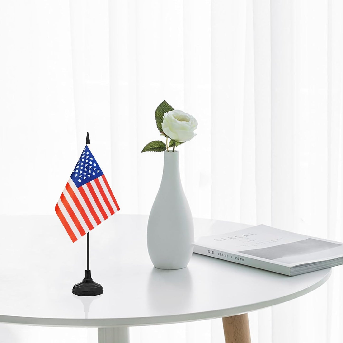 12 Pack USA Desk Flag Set, American Table Office Flag, Small Miniature Desktop Flag With Black Pole and Black Base, Classroom, Offices Meeting Desk Decoration (USA)