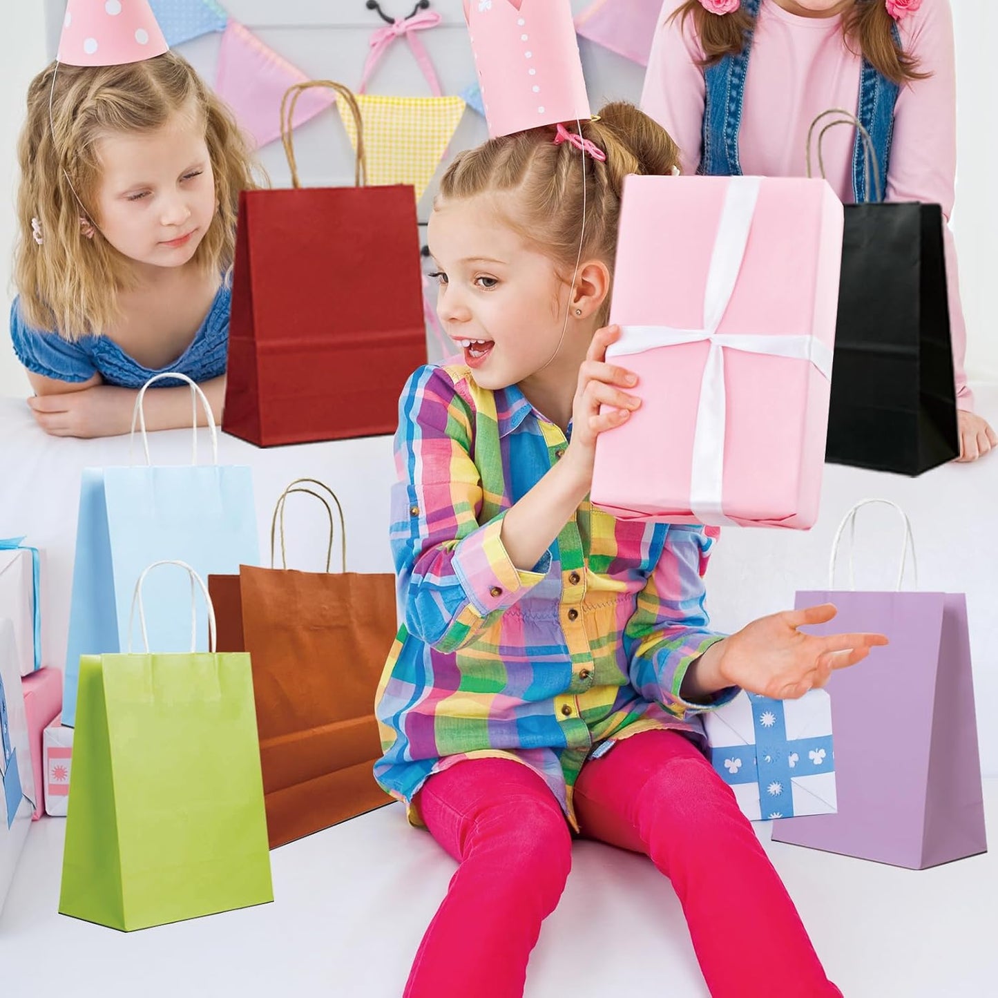 BAG BOX 100 Pack 8.25x4.3x10.6 Inch Green Gift Bags with Handles,Bulk Kraft Paper Bags for Shopping, Retail, Merchandise, Wedding, Party Favors, Paper Grocery Sacks