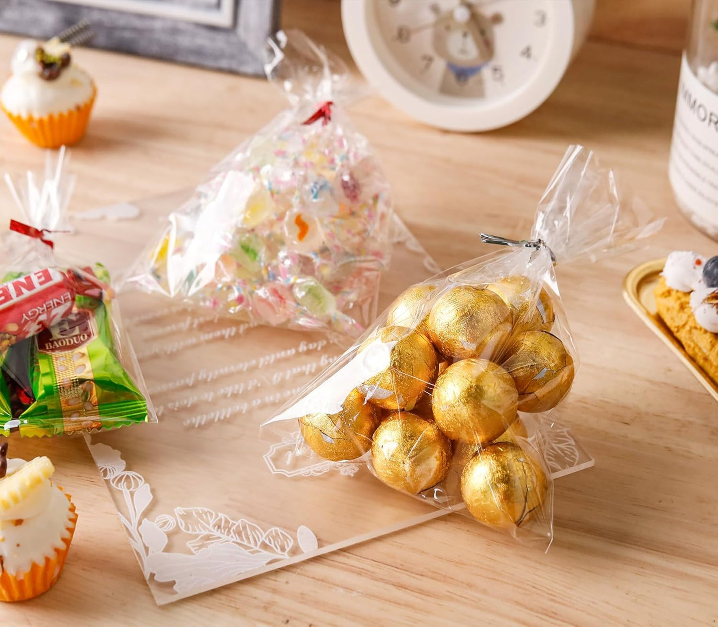 NPLUX 100 Pack Cellophane Bags Small Plastic Cookie Bag Clear Treat Bags with Twist Ties for Small Gift Party Favors, Bakery, Candy, Popcorn(4×6In)