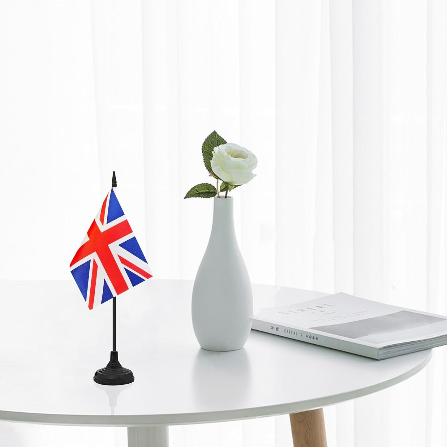 12 Pack UK Desk Flag Set, Britain Table Office Flag, Small Miniature Desktop Flag With Black Pole and Black Base, Classroom, Offices Meeting Desk Decoration (UK)