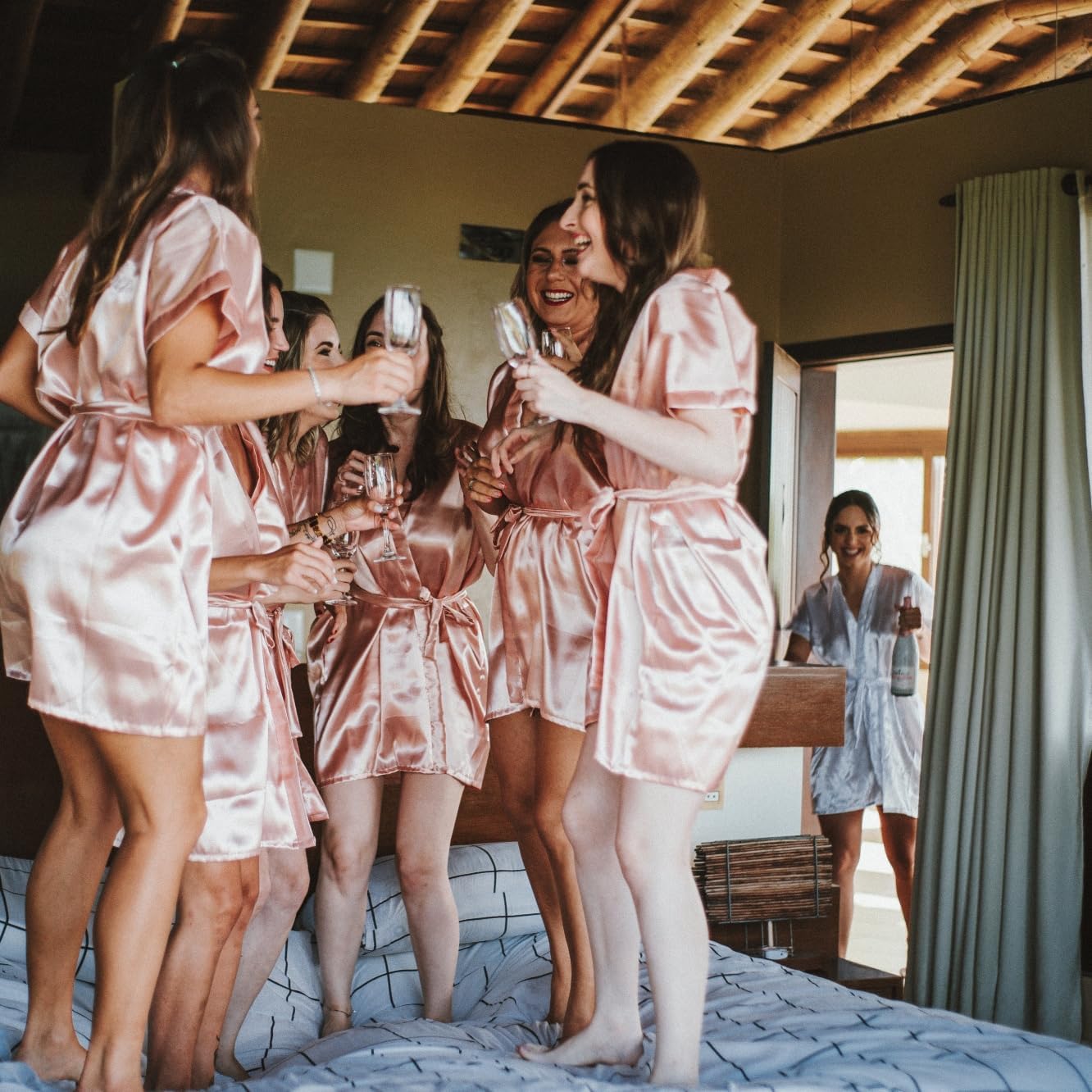 Bridesmaid Scrunchies Proposal Gifts 4.1inch square Hair Claws Bachelorette Hair Clip heart sunglasses Girls gift for Wedding Party Favors (18pcs White&Black)