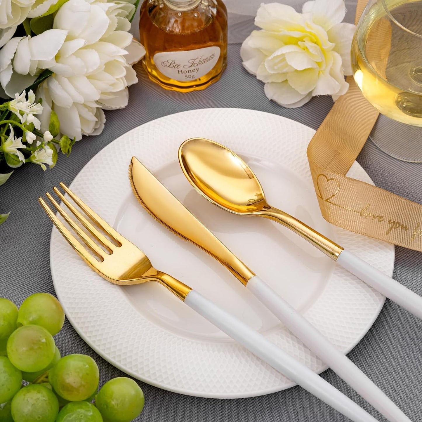 SUT Gold Plastic Silverware, 160Pcs Gold Utensils Set Disposable, 80 Gold Plastic Forks, 40 Gold Knives, 40 Gold Spoons, Gold Plastic Cutlery for Parties, Dinners, Weddings(White Gold)