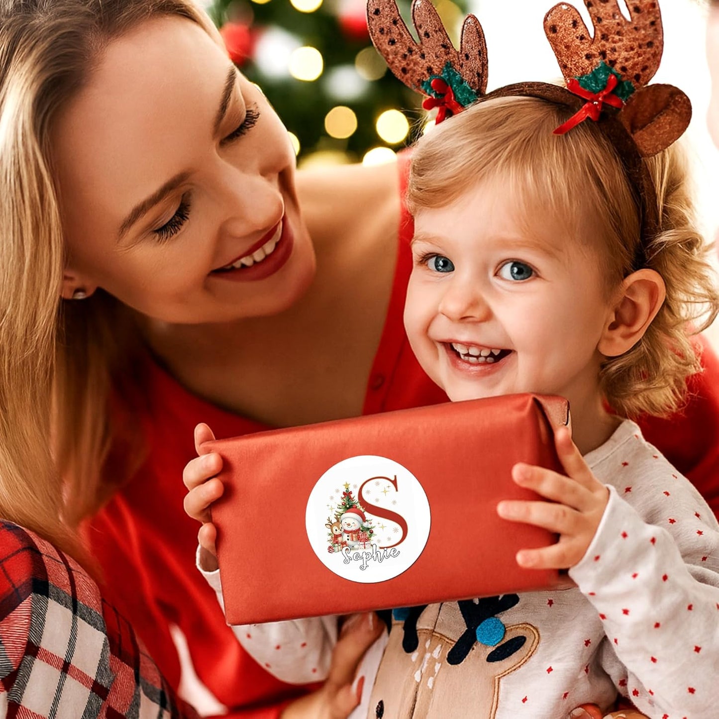 Personalized Christmas Stickers - Custom Name Waterproof Christmas Gift Tags for Gift Box Xmas Holiday Decorations Party Favors - 30 Stickers (Snowman)