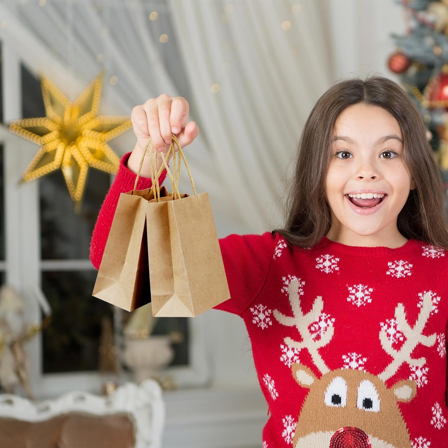 SPERPAND 50Pcs Kraft Paper Bags Mini Size - 6.5" Small Brown Paper Gift Bags with Handles, Party Favor Bag for Birthday, Wedding, Christmas, Baby Shower, Candy Bag