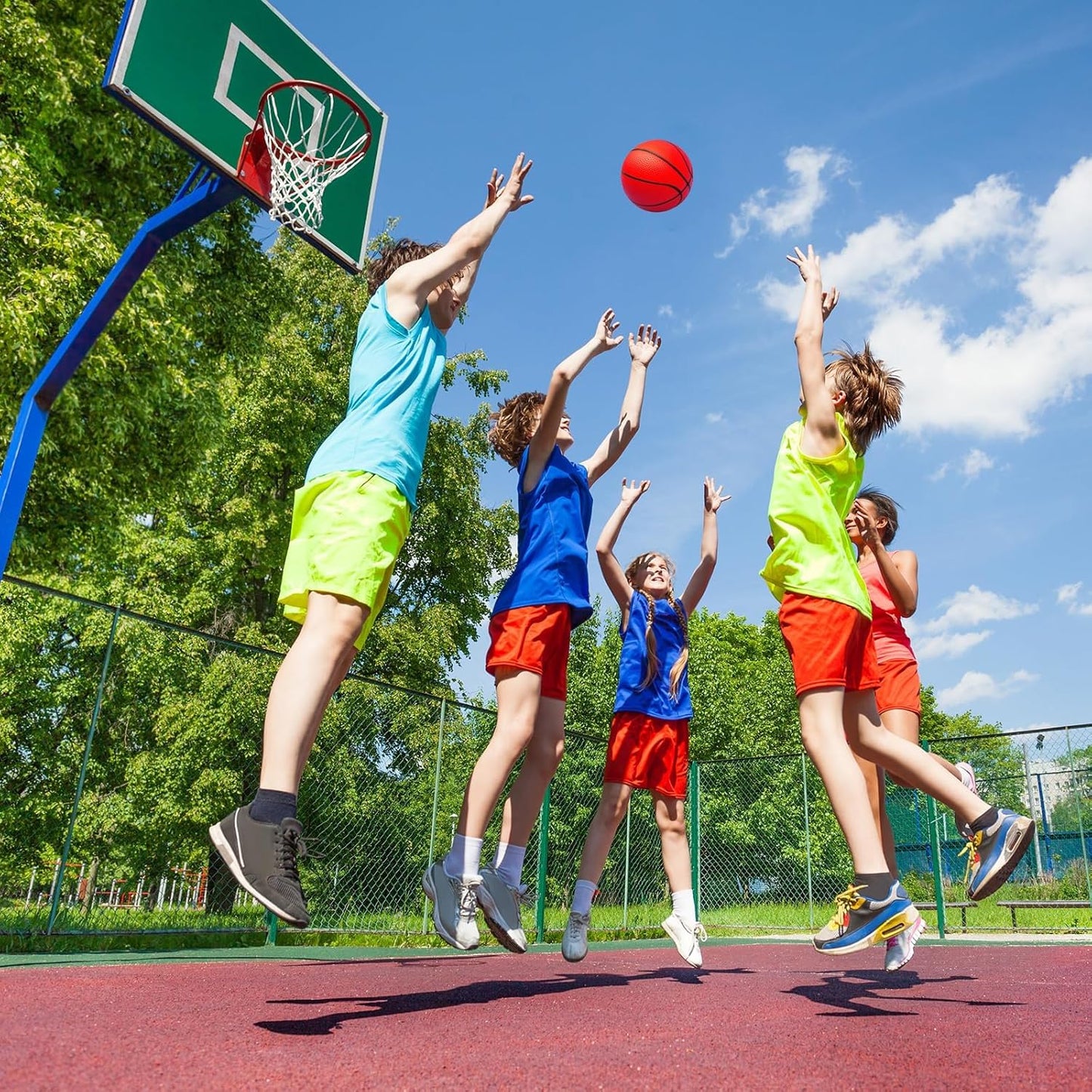 30Pcs 7" Mini Basketball Balls Bulk PVC Small Basketballs for Over The Door Basketball Hoop Games Party Favors Indoor Outdoor Play Adults Kids Pool Beach Colorful