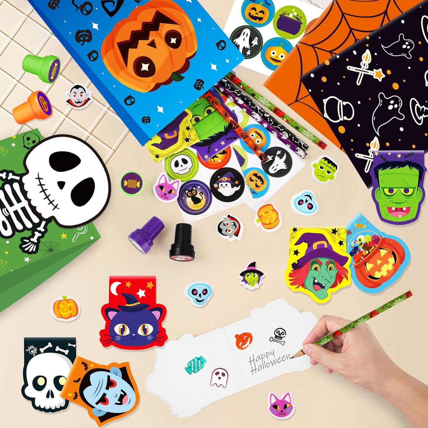Halloween Party Favors for Kids,192pcs Halloween Stationery gift kit,Halloween Miniatures Prizes,Trick or Treat Goodie Bag Fillers including Notepad, Stamper, Sticker, Pencil, Eraser, Tattoo sticker