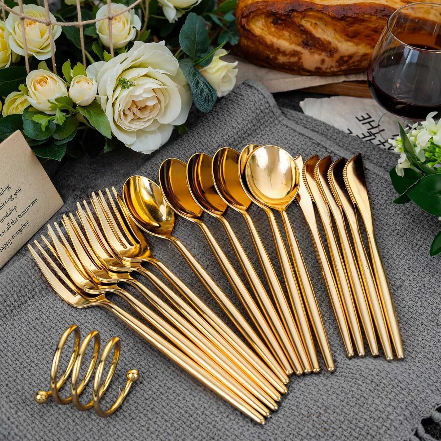 SUT 600 Pcs Gold Plastic Silverware, Gold Disposable Utensils, Heavy Duty Cutlery Set, Disposable Silverware Set Include 200 Forks, 200 Spoons, 200 Knives Heavy Duty Flatware for Party