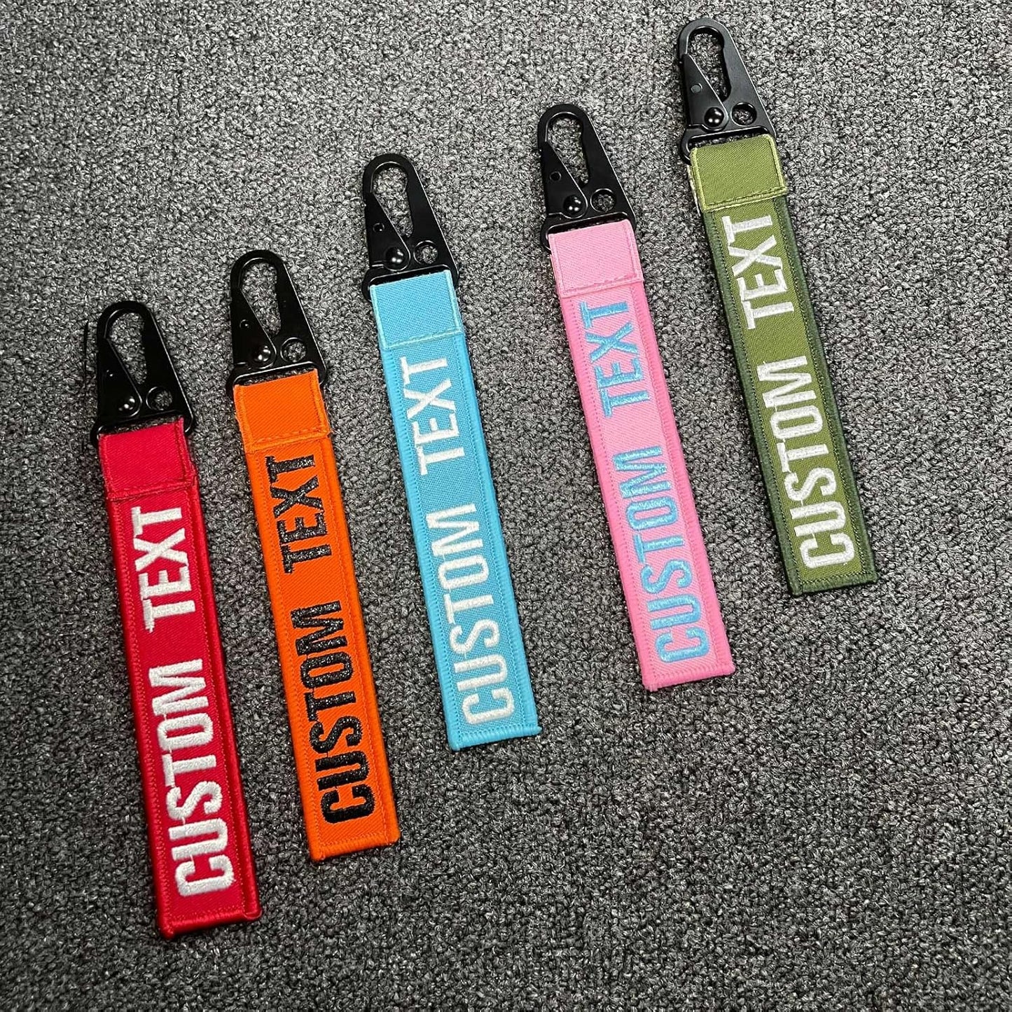 mvcen Personalized Embroidery Keychain, Custom Name Tag Personalized Text Keychain Custom Luggage Tags Key Fob Ring Accessories for Crate, Backpacks, Car, Keyring, Gift