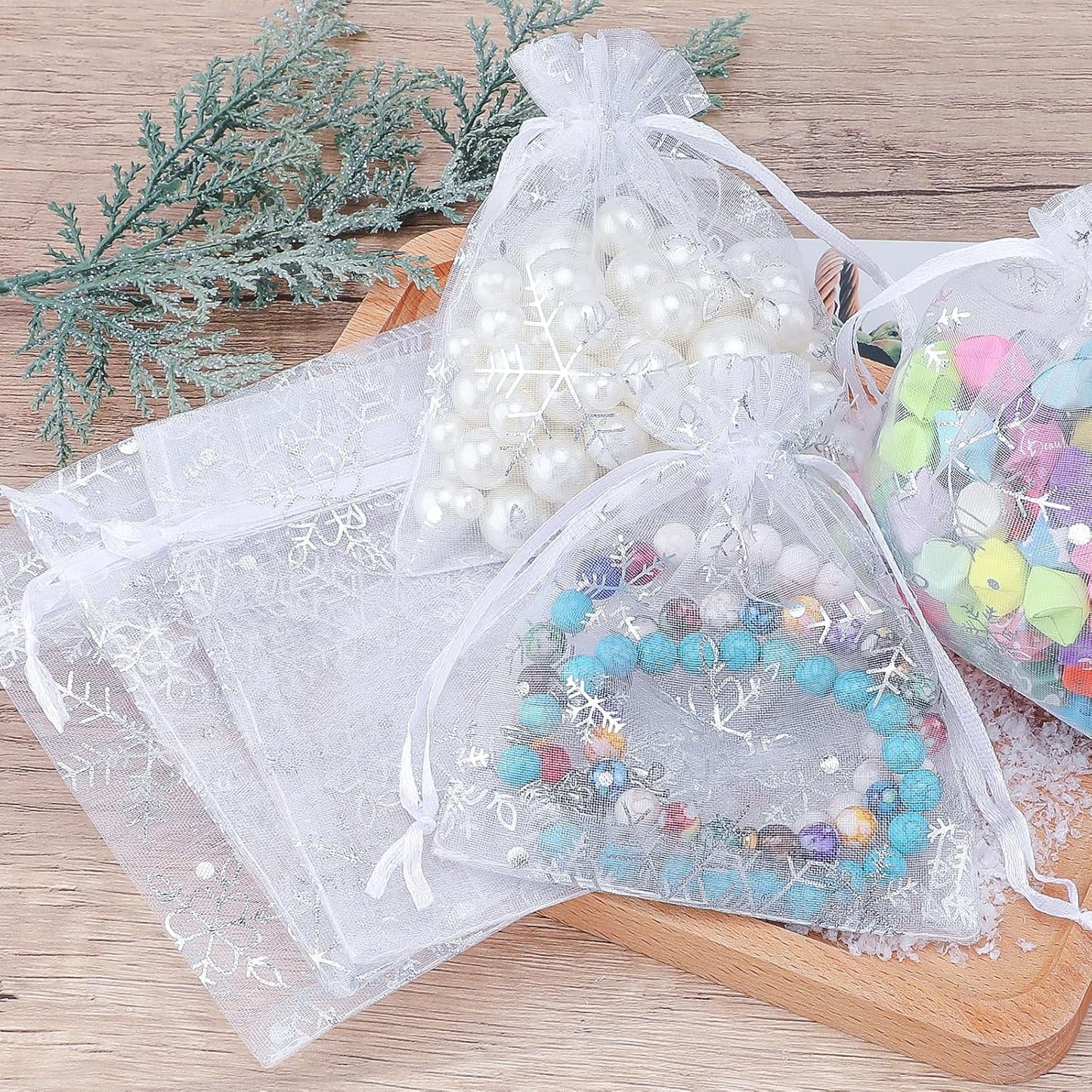 jijAcraft 5x7 Inch Christmas Organza Bags - 50Pcs White Snowflake Gift Bags with Drawstring, Xmas Party Favor Sheer Mesh Pouches for Winter Gift, Candy, Jewelry Bag
