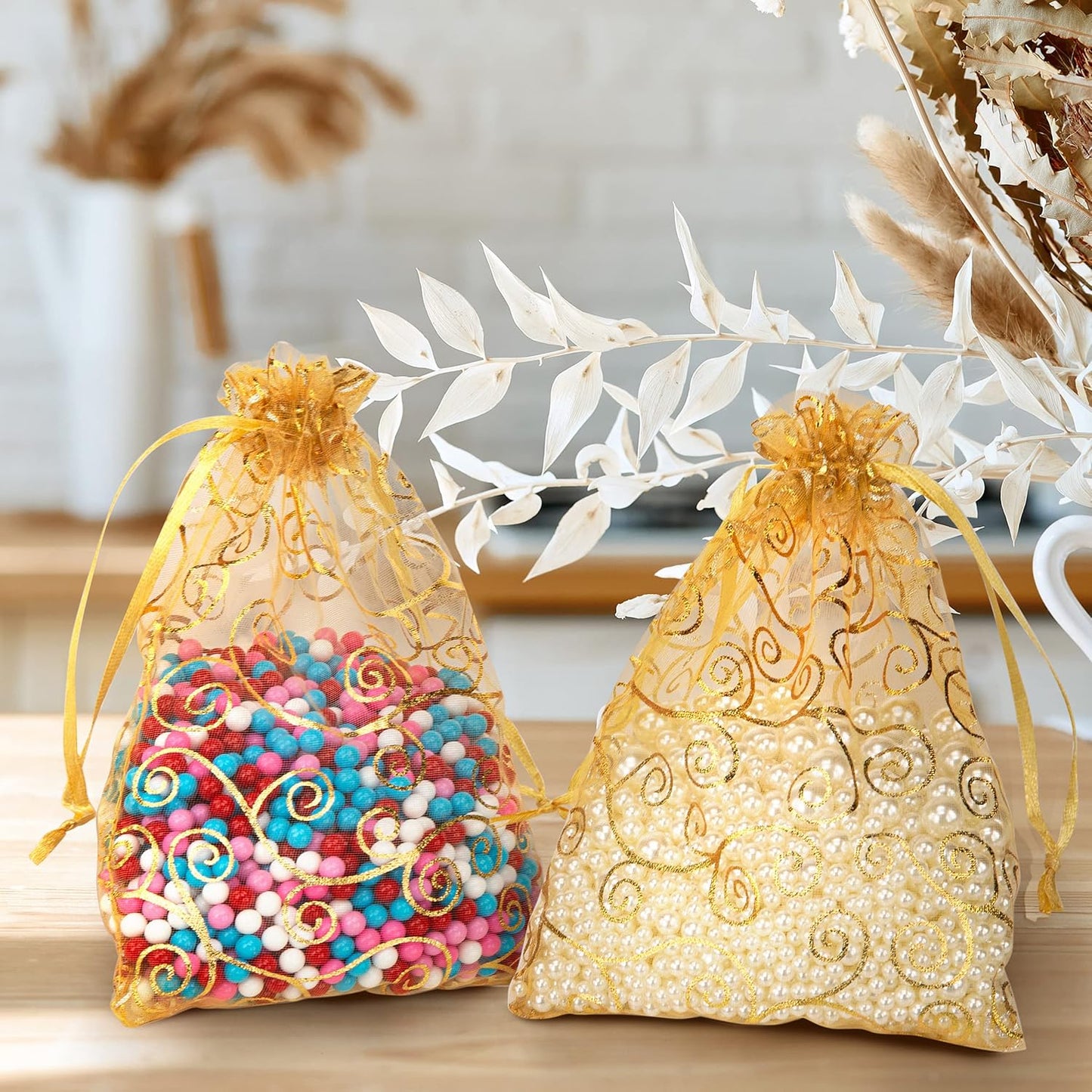 Staruby Organza Gift Bags 50 Pcs Gold Sheer Organza Bag 6x8 Inch Mesh Favor Bags Drawstring Jewelry Rattan Printed Gift Pouches for Wedding Party Favors Couple Shower Christmas Gifts Candy Bags