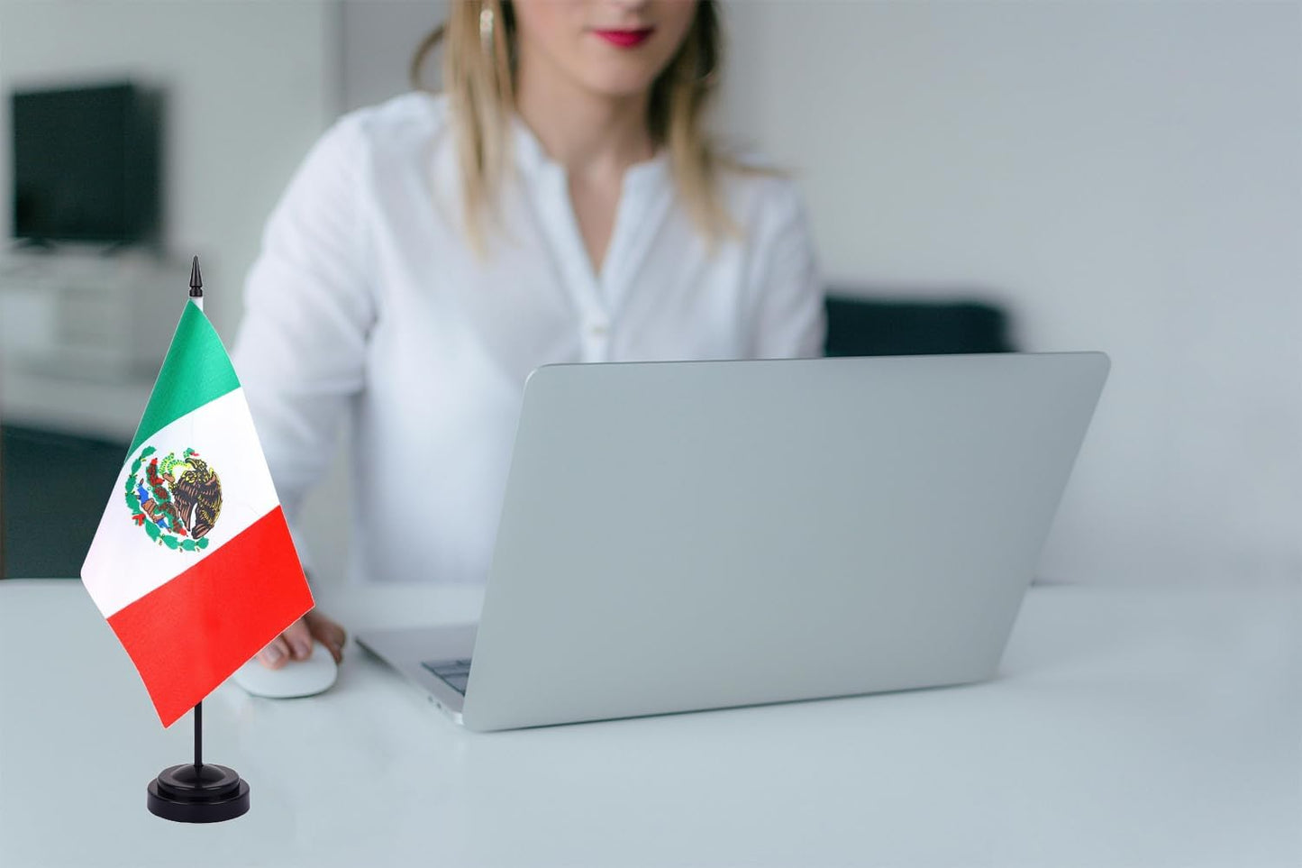 WXTWK 2 Pack Mexico Flag Mexico Deluxe Desk Flag Set - Mini Small Mexican Table Office Flags with Black 12" Solid Pole Stand Base Classroom Meeting Desktop Decorations