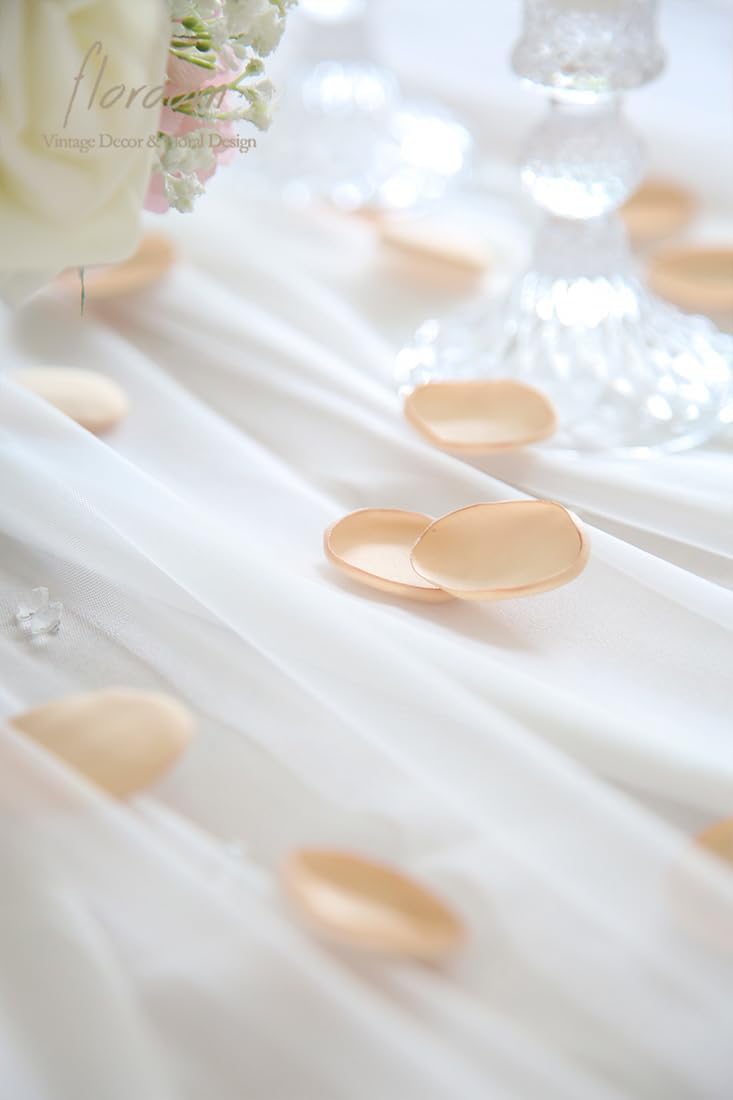 Floroom 300pcs Rose Petals Champagne Gold Faux Silk Flower Petals for Wedding Flower Girl Basket Aisle Scatter Dinner Table Centerpieces Party Confetti Bridal Shower Romantic Night Decoration