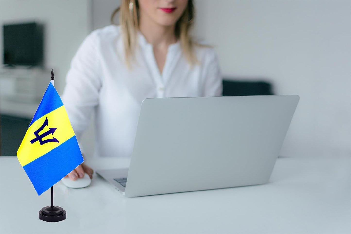 WXTWK 2 Pack Barbados Flag Barbados Deluxe Desk Flag Set - Mini Small Barbadians Table Office Flags with Black 12" Solid Pole Stand Base Classroom Meeting Desktop Decorations