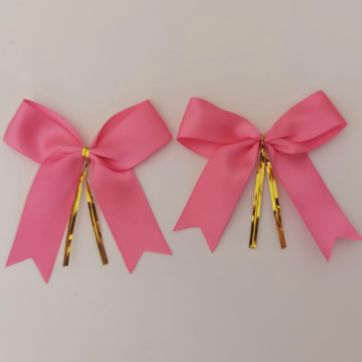 50pcs 3-1/2" Hot Pink Satin Ribbon Bows with Twist Ties for Gift Wrapping Packing Christmas Decoration(Hot.Pink)