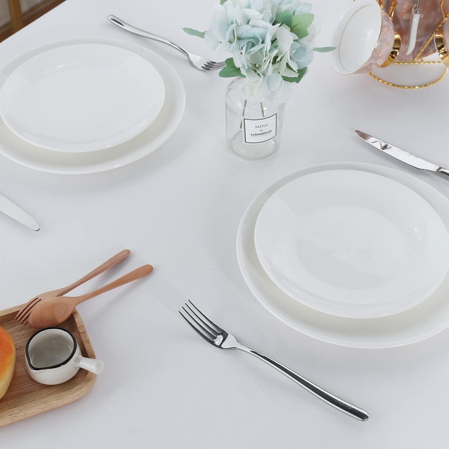 Fitable Rectangle Tablecloth Stain and Wrinkle Resistant Washable Polyester Table Cloth for Buffet Parties and Camping (60x84 inch, White)