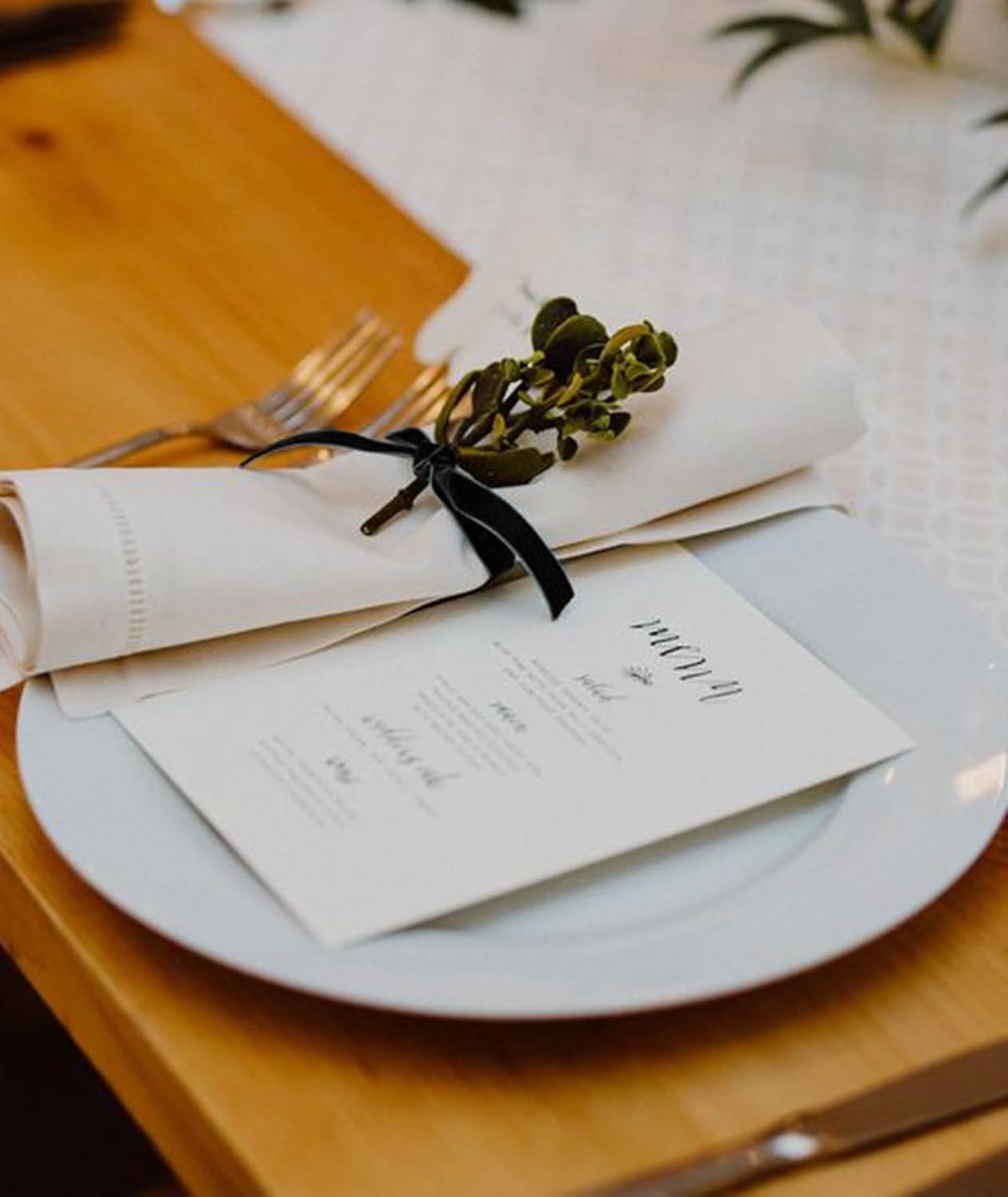 Black Velvet Ribbon 3/8'' 25 Yards for Christmas Tree, Gift Wrapping, Flower Bouquet, Wreath Decorations, Bow Making