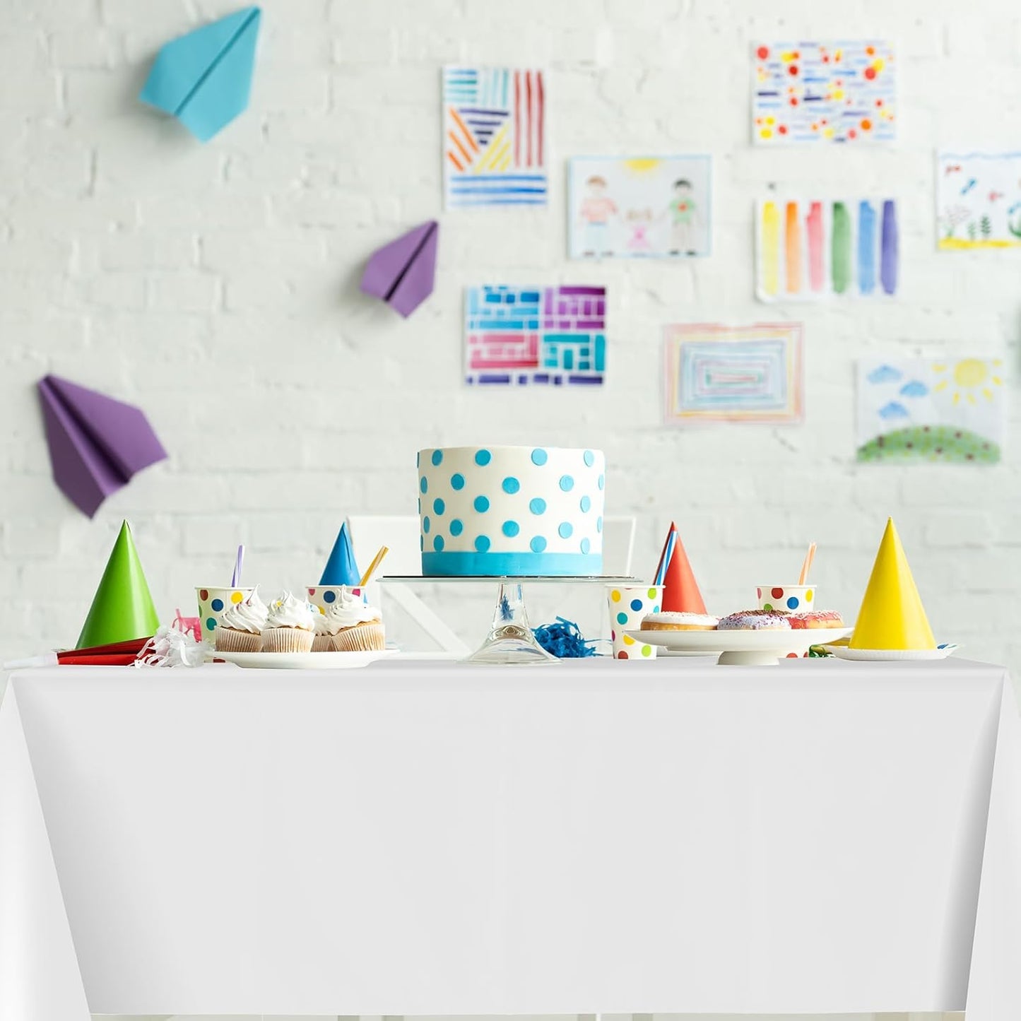 MASHAN 24 Pack Christmas Tablecloth Bulk, Red White Green Disposable Tablecloths, Rectangle Italy Theme Table Covers for Christmas Family Gathering Dining and Italian Party Decoration,54 x 108 Inch