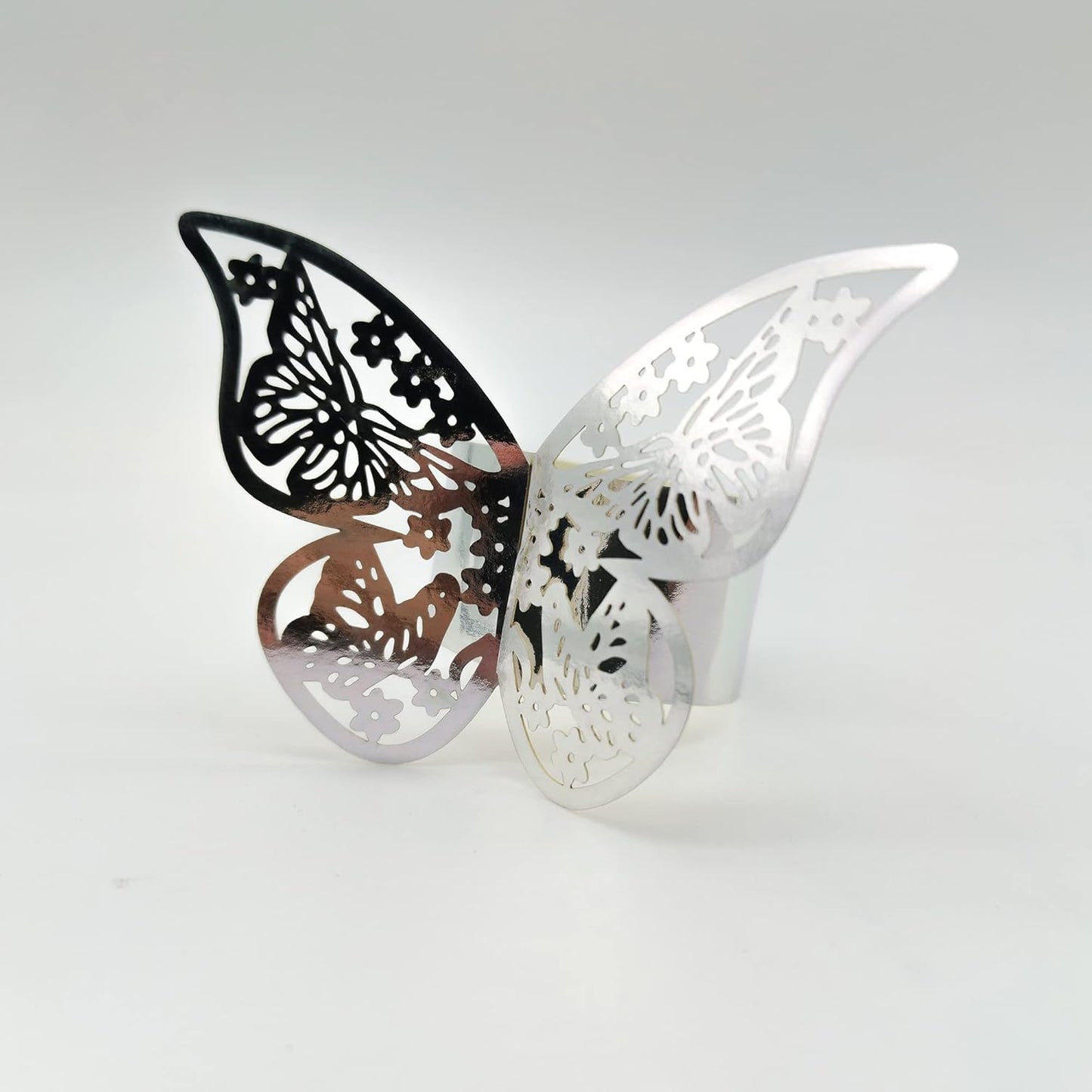 Butterfly Silver Paper Napkin Rings Set of 100 pcs，3D Laser Cut Foil Cutout Paper Napkins Holder,Disposable Serviette Rings for Tables,Decorations,Wedding,Dinner,Party Decor (Silver)