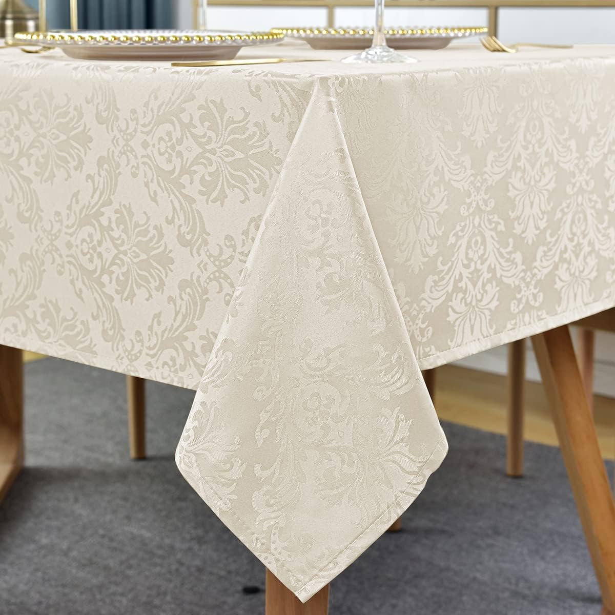 SASTYBALE Jacquard Tablecloth Rectangle 60 x 102 Inch Beige, Spill Proof Washable Damask Table Cloth, Soft Polyester Table Cover for Kitchen Dining Room, Parties, Indoor, Outdoor (Off White, Oblong)