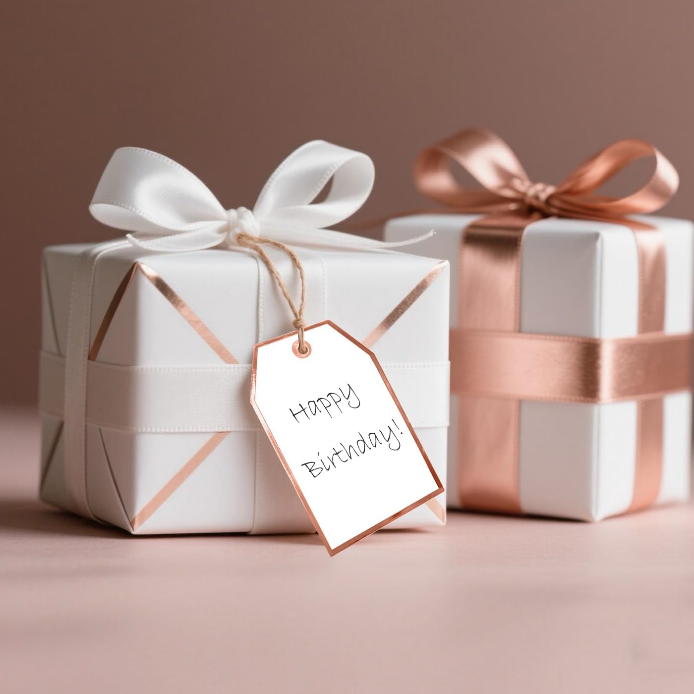 100Pcs Blank Gift Tags with String Attached Foil Rose Gold Frame Large White Paper Gift Tags Presents with 65 Ft Jute Twine for Birthday Wedding Baby Shower Graduation Gift Wrap Tag