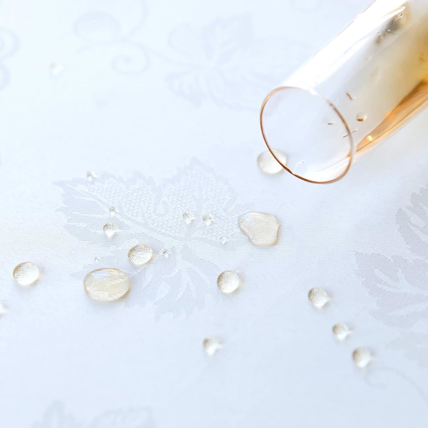 Beige lace Premium Rectangle Farmhouse Tablerunner Waterproof OilProof SpillProof AntiShrink Soft Wrinkle Resistant Decorative Fabric Table Cover Kitchen Dinning Party Wedding banque