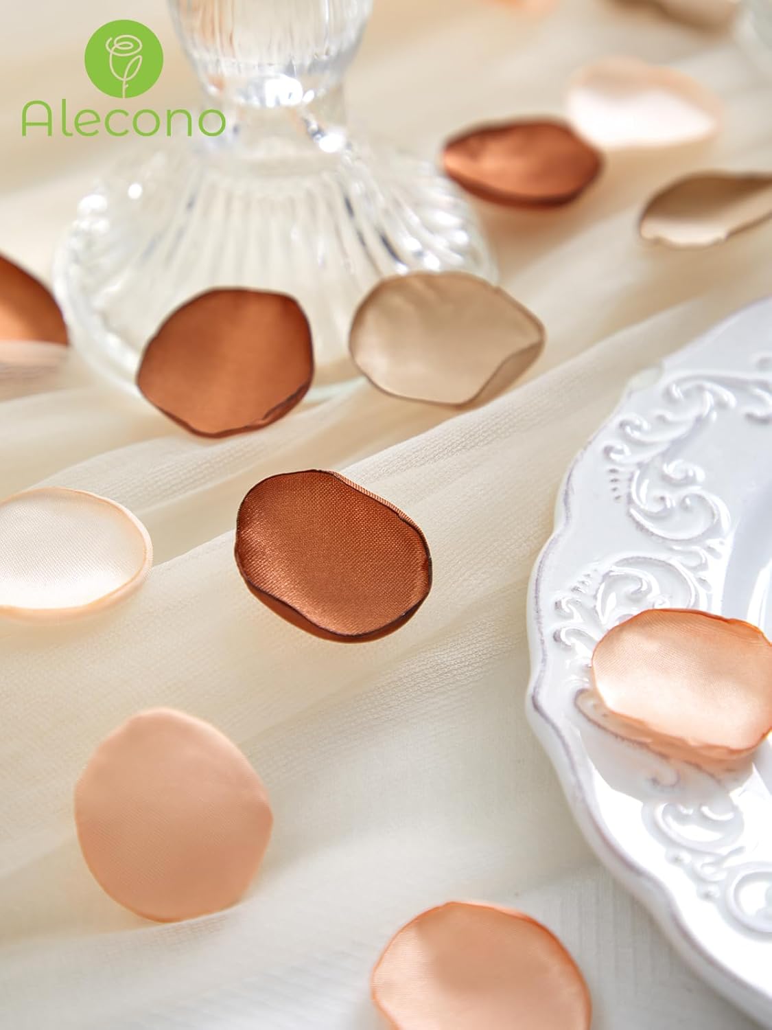 Alecono 𝟲𝟬𝟬𝙋𝙘𝙨 Silk Rose Petals, Faux Rose Petals Orange Rose Petals for Wedding Proposal Flower Girl Baket, Artificial Brown Fake Rose Petals for Night Table Decoration