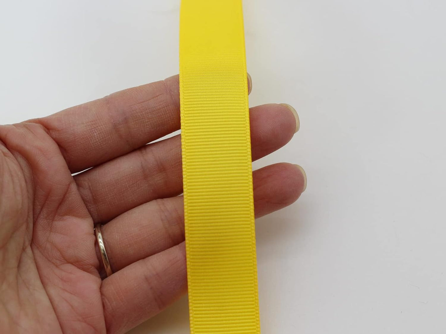 Jesep One Roll 100 Yards Soild Grosgrain Ribbon Boutique Gift Wrapping Package Ribbon, DIY Crafts Bow Hair Headband Accessories Assorted Ribbon #642 (3/4" 20mm, Gold)