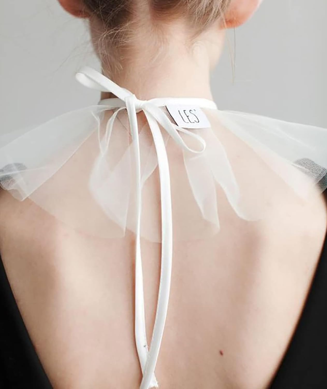 White Velvet Ribbon 3/8'' 25 Yards for Christmas Tree, Gift Wrapping, Flower Bouquet, Wreath Decorations, Bow Making