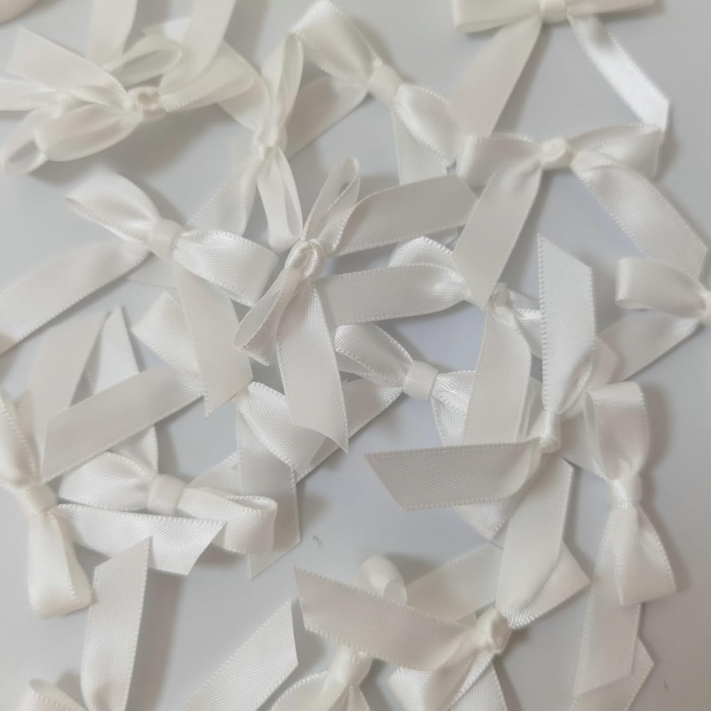 50pcs 1-1/2" Mini White Satin Ribbon Bows Without Twist Ties for Crafts Gift Wrapping Packing Christmas Decoration (White)