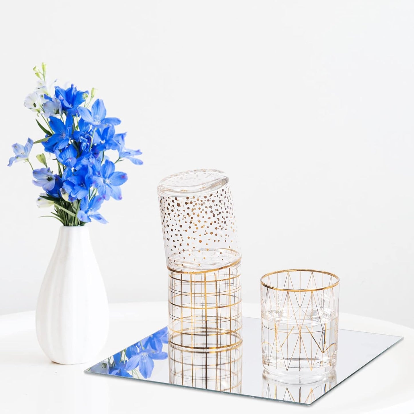 JAMBALAY 10" Square Mirror Centerpieces for Tables, Glass Mirror Plates for Table Centerpieces, Mirror Tray for Wedding & Party Decorations, 2mm Set of 12 Mirror Table Centerpieces for Tables