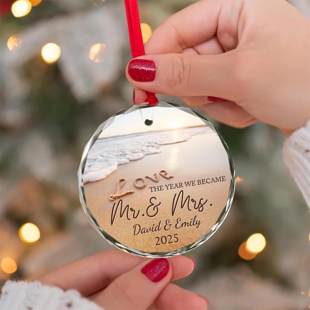 Personalized Wedding Christmas Ornaments - Mr And Mrs Ornament, 2025 Wedding Ornament - Engagement Gifts For Couples - Gifts For Newly Engaged Couples