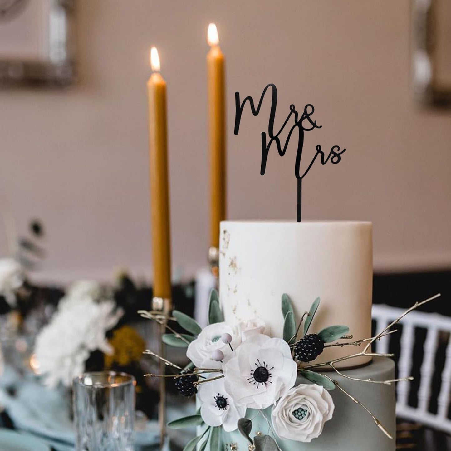 Mr & Mrs Black Acrylic Cake Topper, Bride and Groom Cake Topper Wedding Decoration(Design 02)