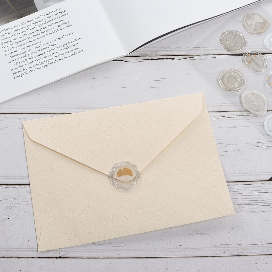 30 Pieces A6 Envelopes with 30 Seal Stickers, 6.32 x 4.45 inch Envelopes for 4 x 6 Wedding Invitation Cards, Greeting Cards, Graduation, Birthday Party Invitations, Yellow.