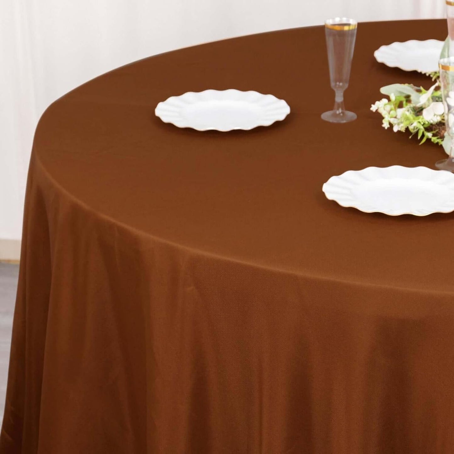 Efavormart Round Tablecloth, 120 Inch Stain & Wrinkle Resistant Washable Table Cloth, Decorative Polyester Fabric Table Cover for Banquet, Wedding, Dining - Cinnamon Brown