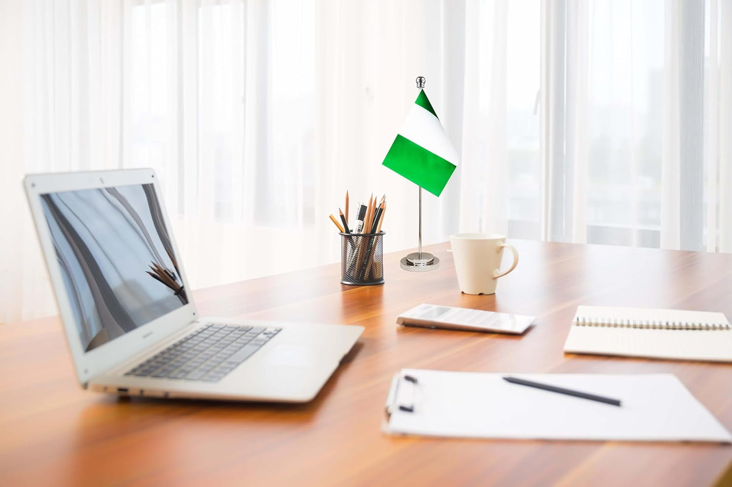 Nigeria Nigerian Deluxe Desk Flag Set Small Mini Miniature Nigeria Nigerian Table Desktop Flags,Festival Events Celebration,Office Decoration-2 Pack