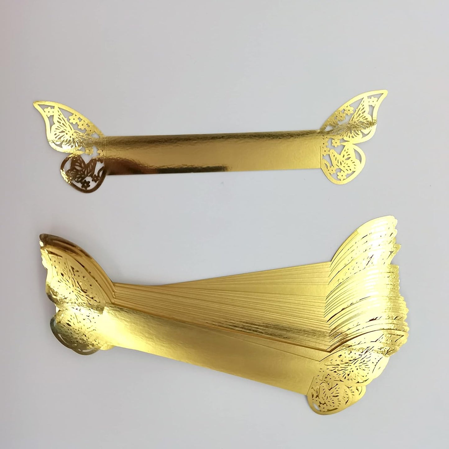 Butterfly Gold Paper Napkin Rings Set of 100 pcs，3D Laser Cut Foil Cutout Paper Napkins Holder,Disposable Serviette Rings for Tables,Decorations,Wedding,Dinner,Party Decor, TYPE1