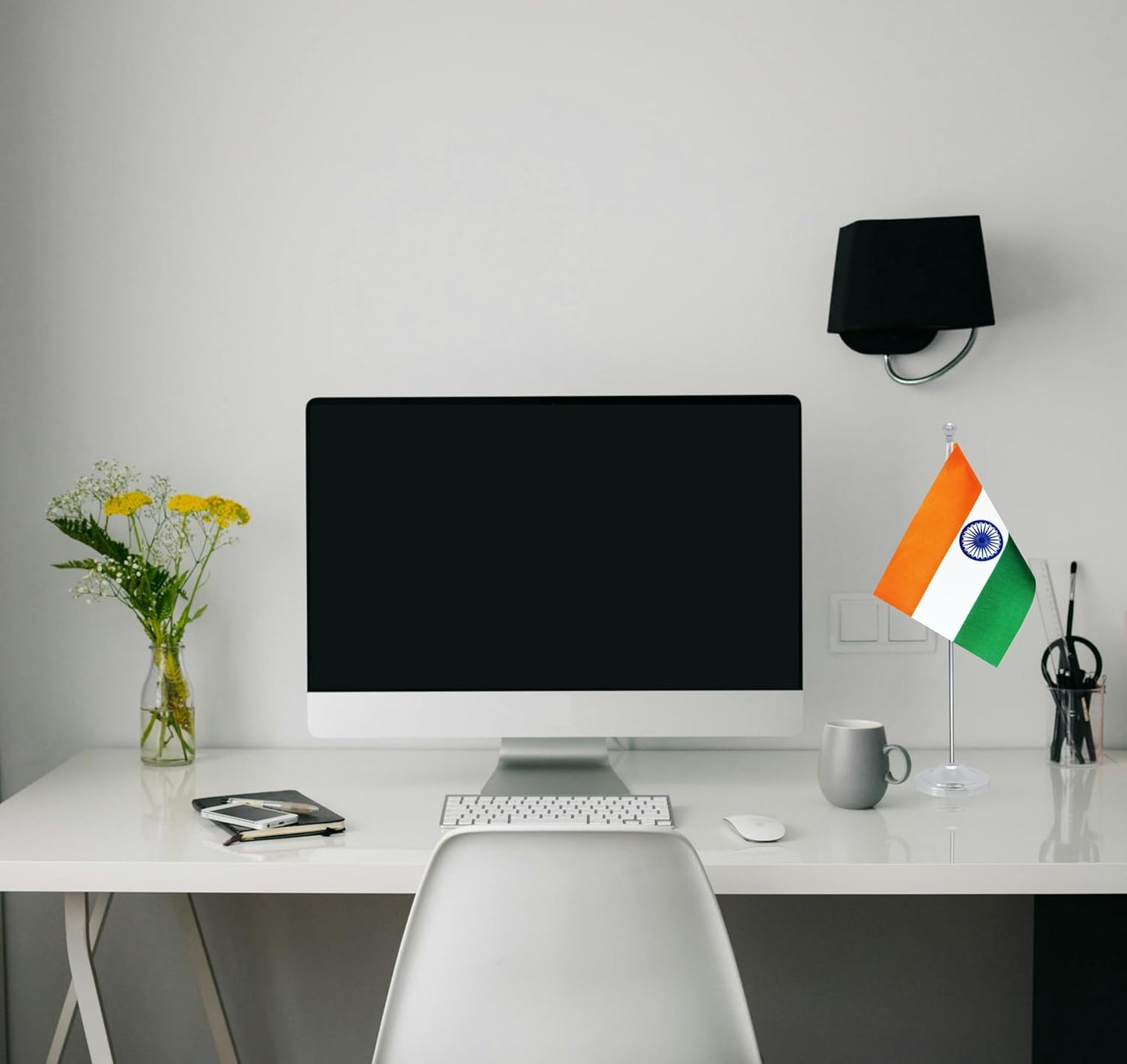 India Desk Flag, Indian Table Office Flag with Metal Pole and Stand Base, International Country Flags, Festival Event Celebration, Classroom Meeting Desktop Decor (India)