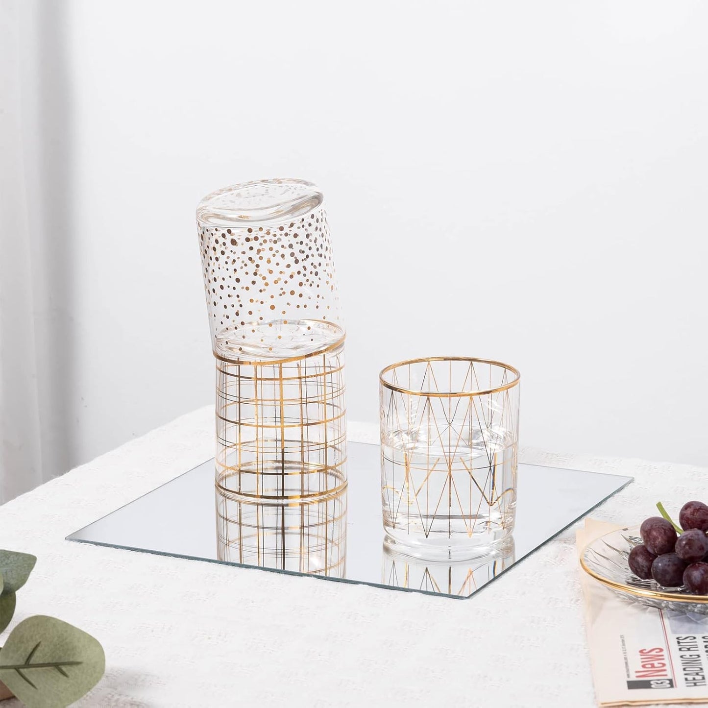 VASUHOME 12" Square Mirrors Candle Plate for Table Centerpieces, Set of 12, 2 mm Thick, Mirror Tiles for Wall, Table Wedding Centerpieces, Party Decor and Crafts