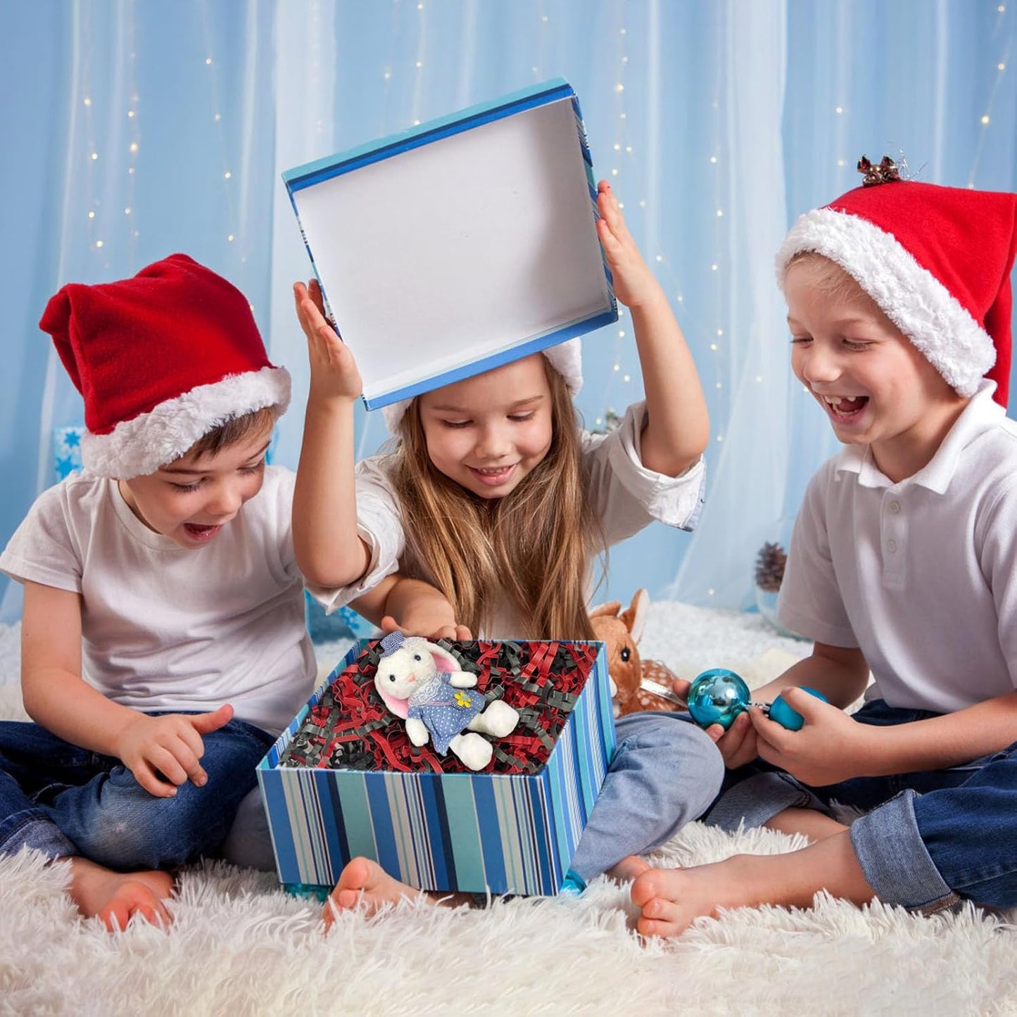 Zankubom 1 LB Crinkle Cut Paper Shred Filler Great for Gift Wrapping, Basket Fillers, Birthday, Gift Wrapping, Fiesta Stranger, Halloween Christmas Party Decor Filling Supplies Black Red