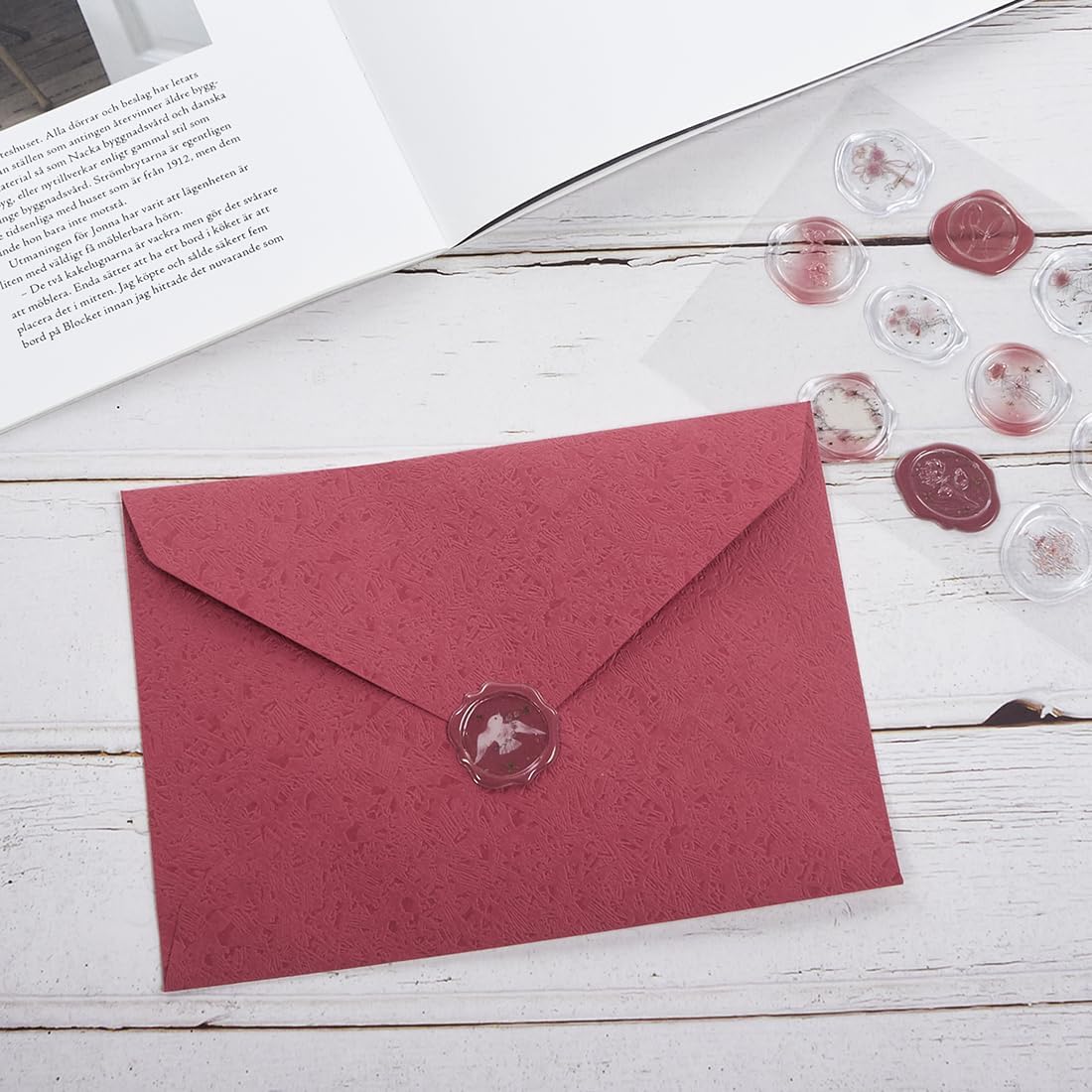 30 Pieces A6 Envelopes with 30 Seal Stickers, 6.32 x 4.45 inch Envelopes for 4 x 6 Wedding Invitation Cards, Greeting Cards, Graduation, Birthday Party Invitations, Red.